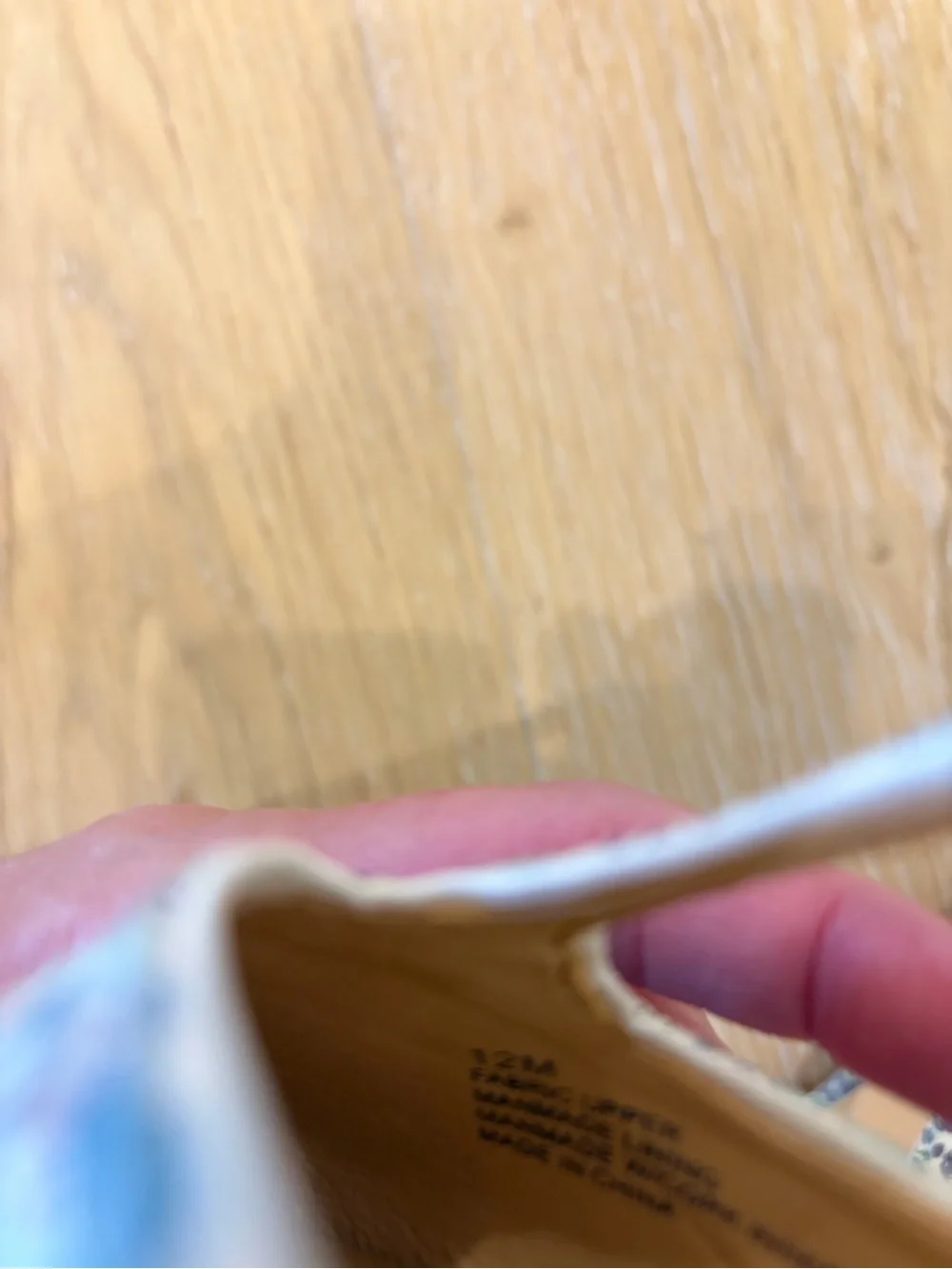 Edgehill Collection Girls Liberty print T‑Strap flats. Excellent.